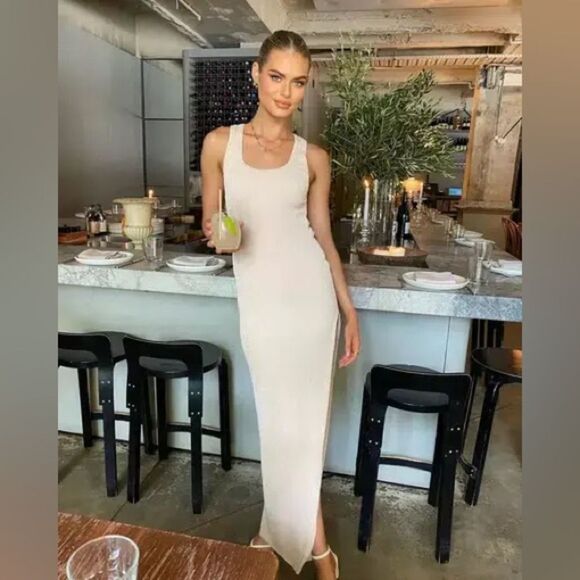 Revolve Rumer Rosa Maxi‎ Dress Nude XL - Picture 14 of 14